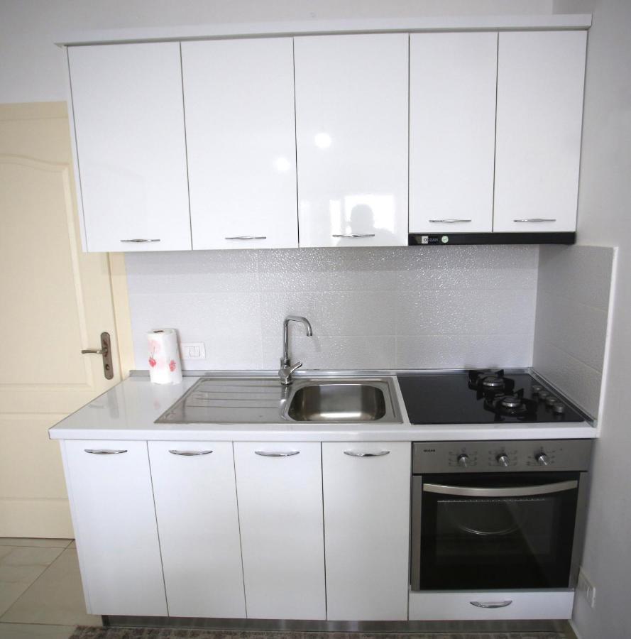 Adriatik Apartment Дуррес Екстер'єр фото