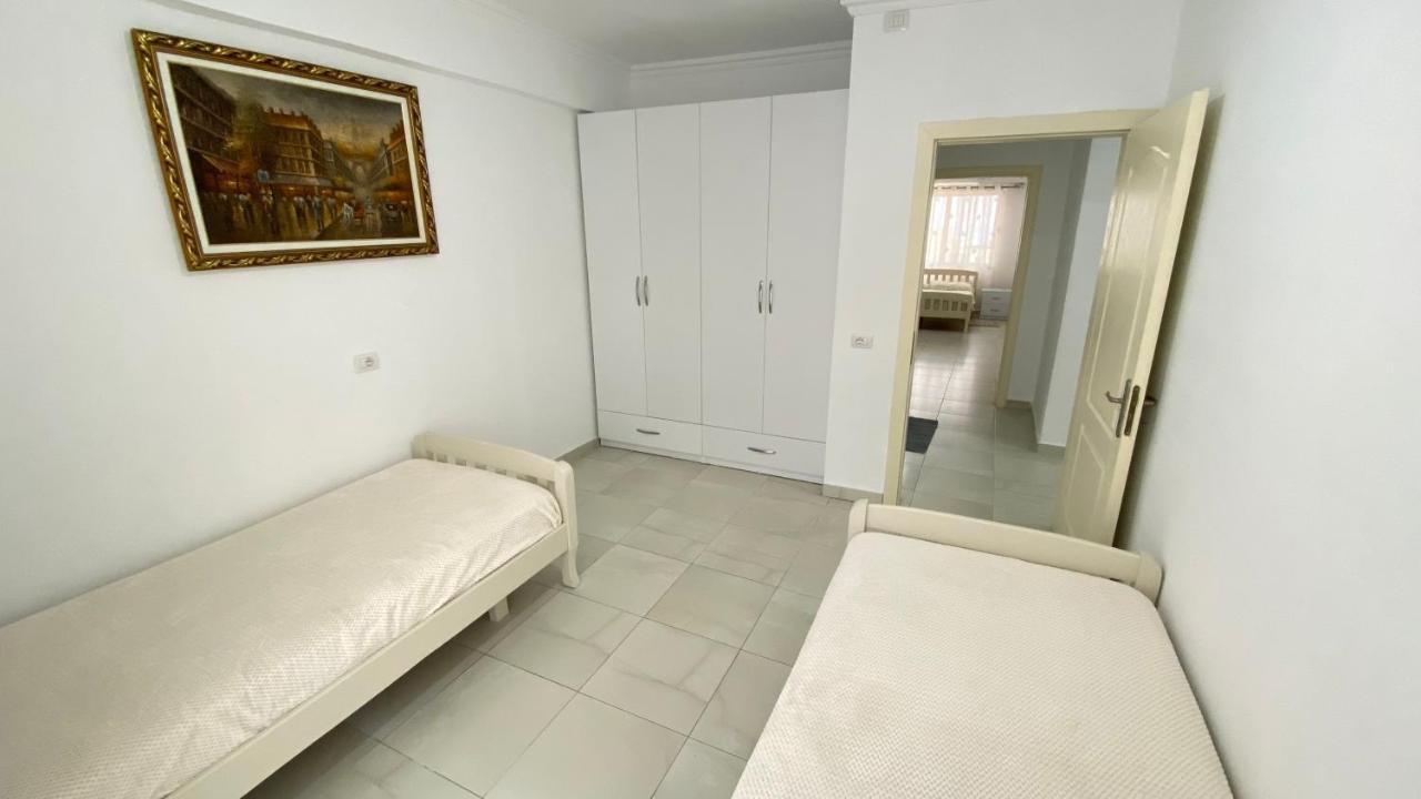 Adriatik Apartment Дуррес Екстер'єр фото